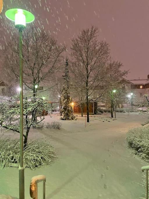 Porvoon Helmi Viehattava Asunto Joen Rannassa Exteriér fotografie
